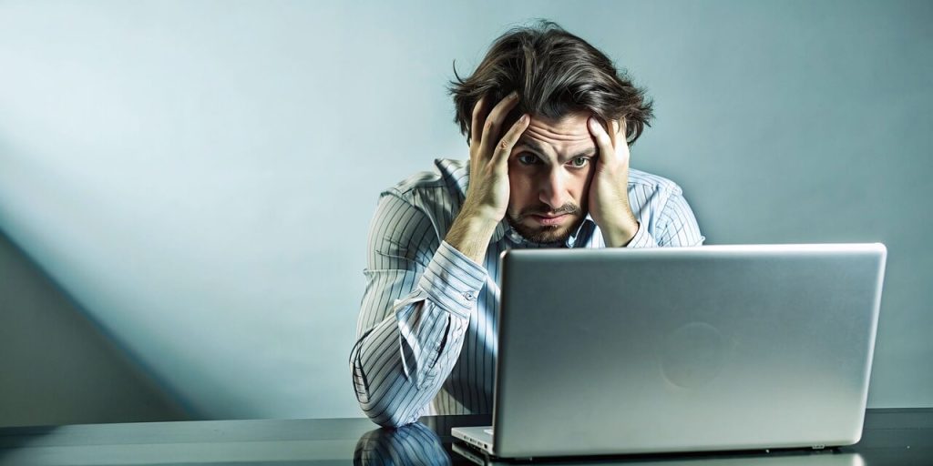 Kaip apsiginti nuo neteisėto atleidimo iš darbo UK