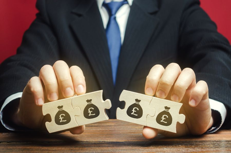 Kiek kainuoja advokatai UK